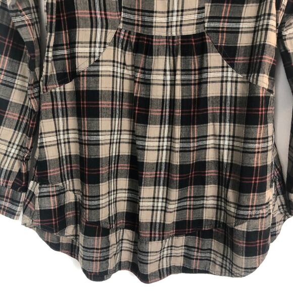 The Hanger Button Down Plaid Shirt Size Small High Low Hem - Picture 8 of 10